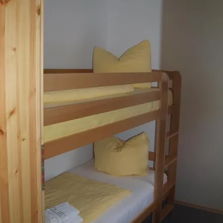 Zur Querenburg 3* Ганн. Мюнден