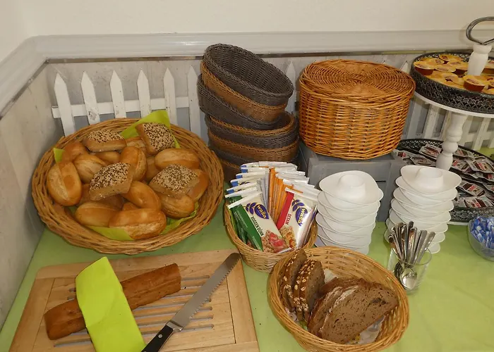 여관 Zur Querenburg